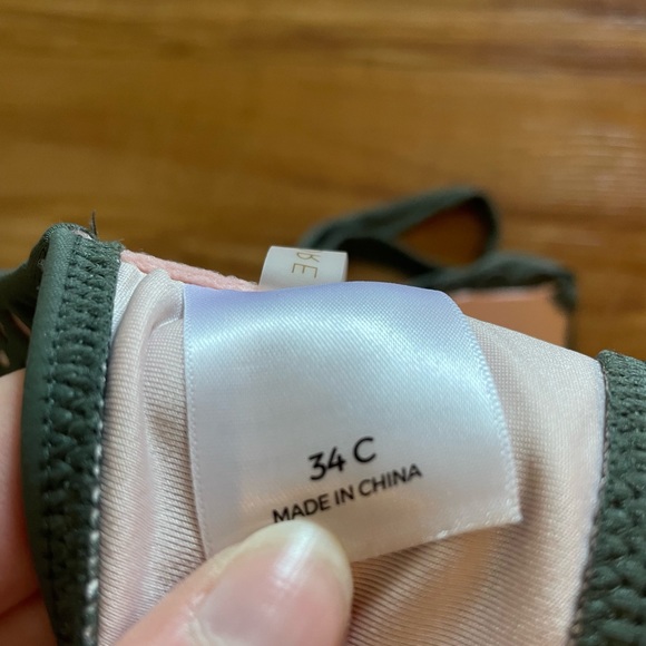 Shade & Shore | Green Patterned Bikini Top - Picture 4 of 4